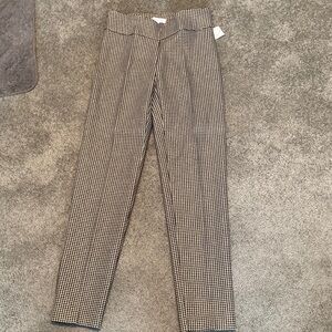 New Directions Black and White Straight Leg Pants